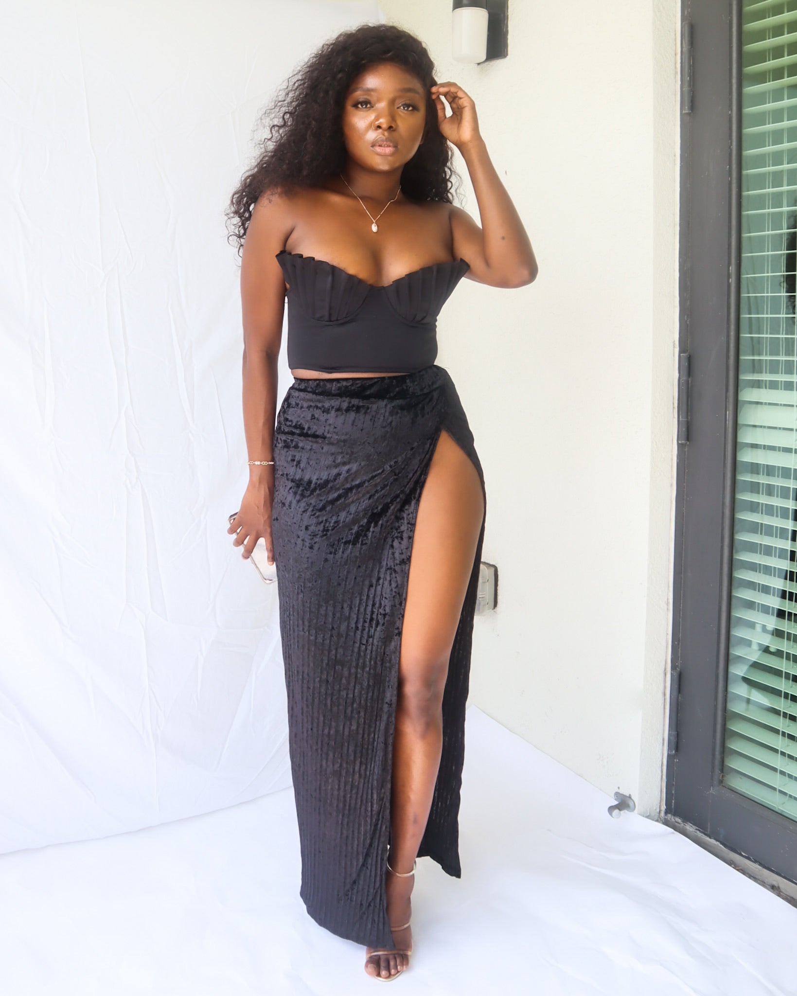 Black velvet side split skirt